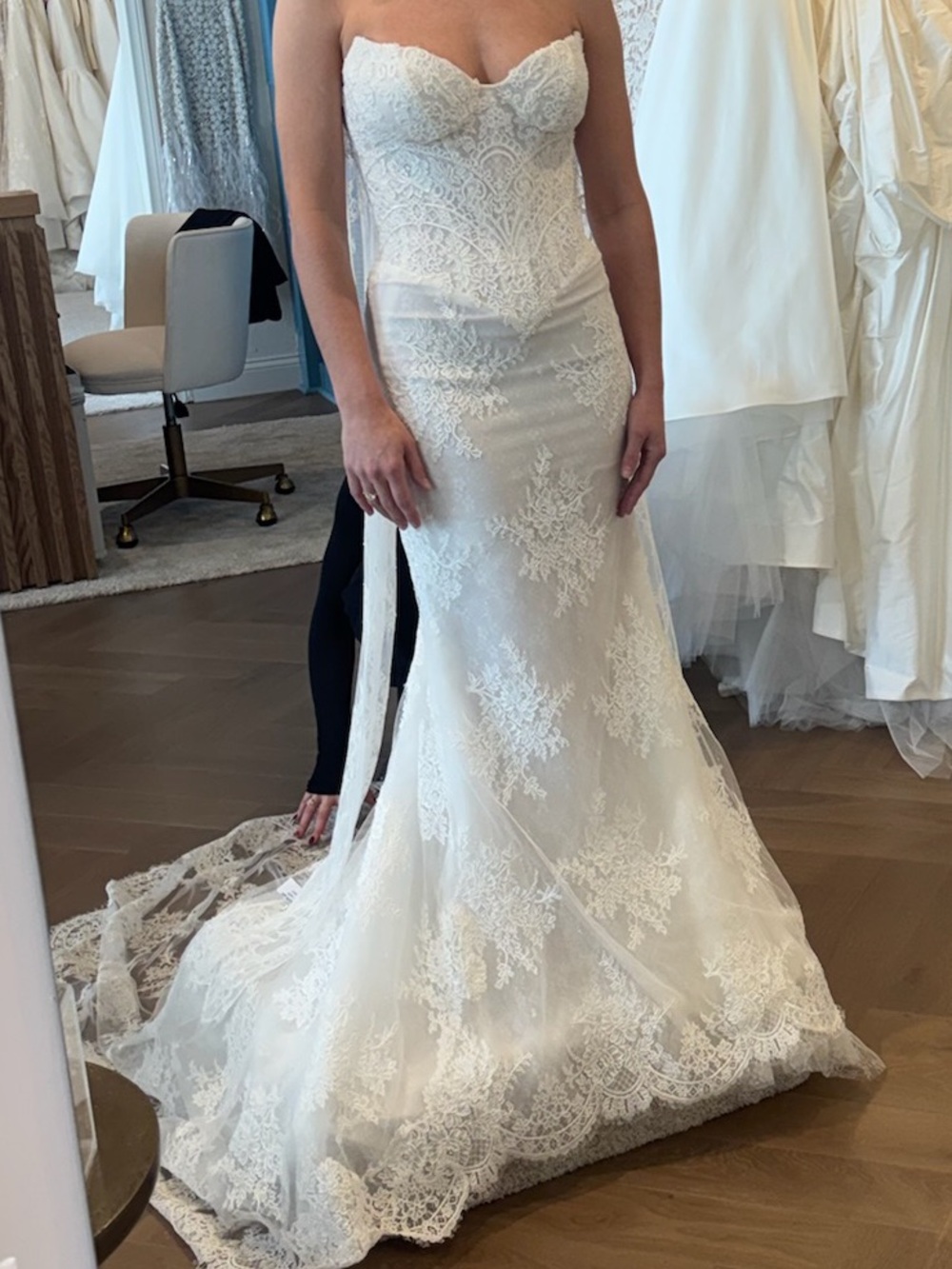 Elegant White Lace Mermaid Wedding Dress